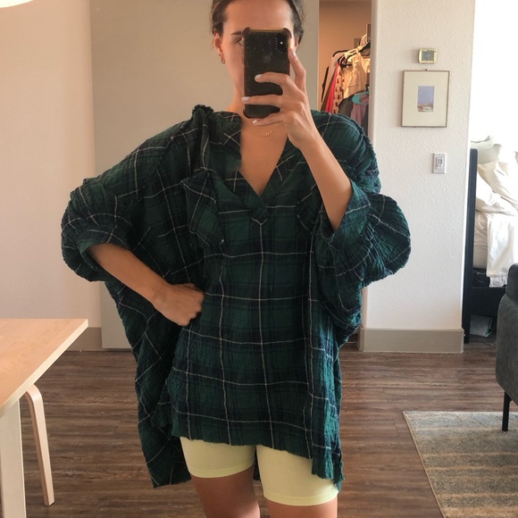 FREE PEOPLE | Plaid oversized top - Picture 2 of 4